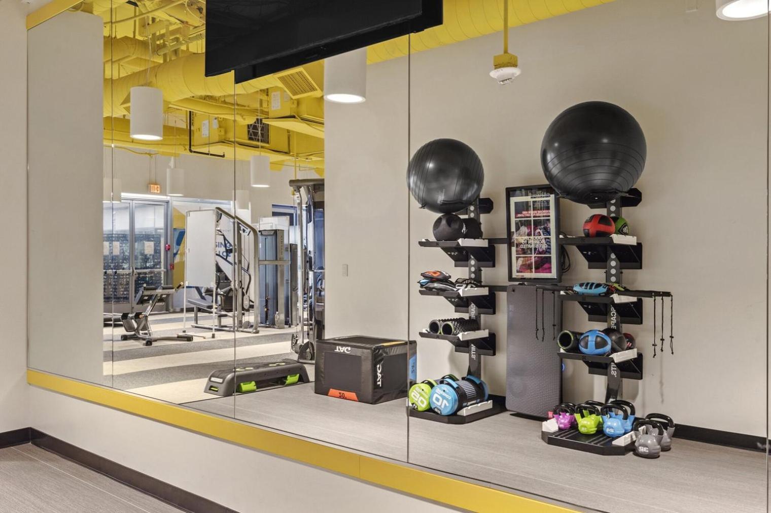 Koreatown 1br W Gym Near Dining Wilshire Blvd Lax-1177 Apartamento